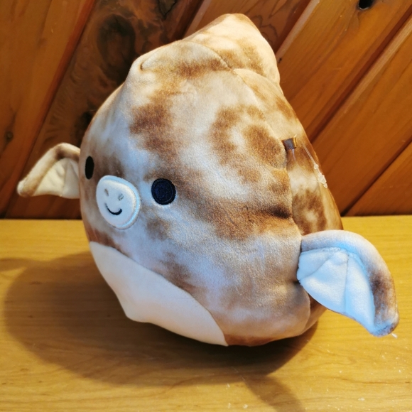 Edmund Squishmallow - Picture 2 of 4